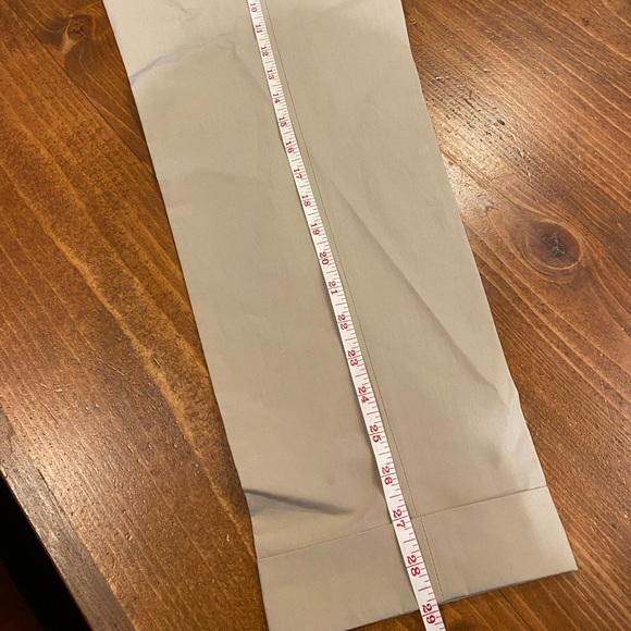 Boss pants. NWT. Size 34R. Excellent for summer. - Picture 5 of 5